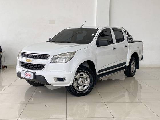 CHEVROLET S10 2.4 LS 4X2 CD 8V FLEX 4P MANUAL CHEVROLET S10 2.4 LS 4X2 CD 8V FLEX 4P MANUAL